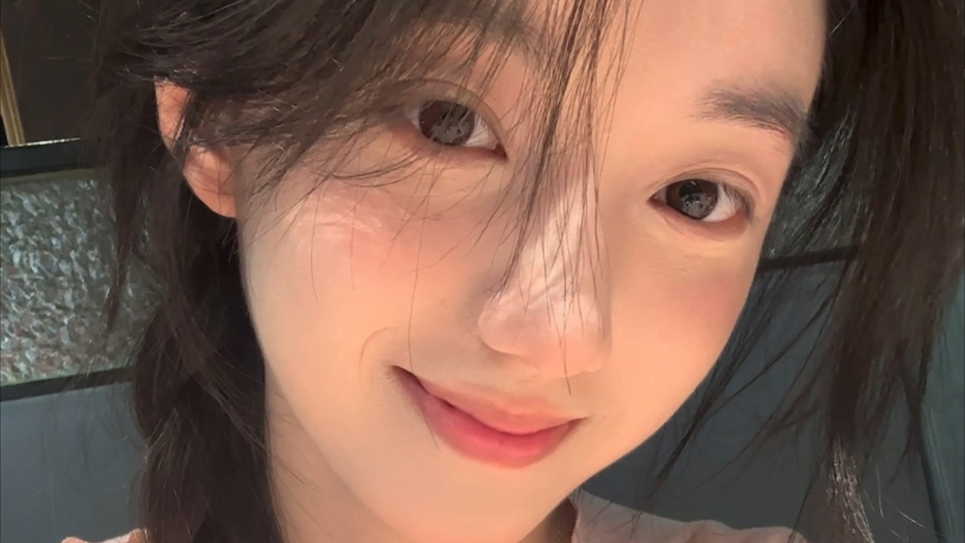 北京大兴机场口岸今年出入境人次突破300万